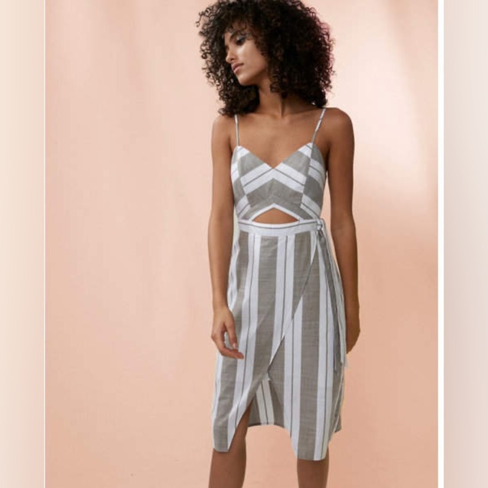 Express Cut Out Striped Wrap Midi Dress Khaki / White Size 4